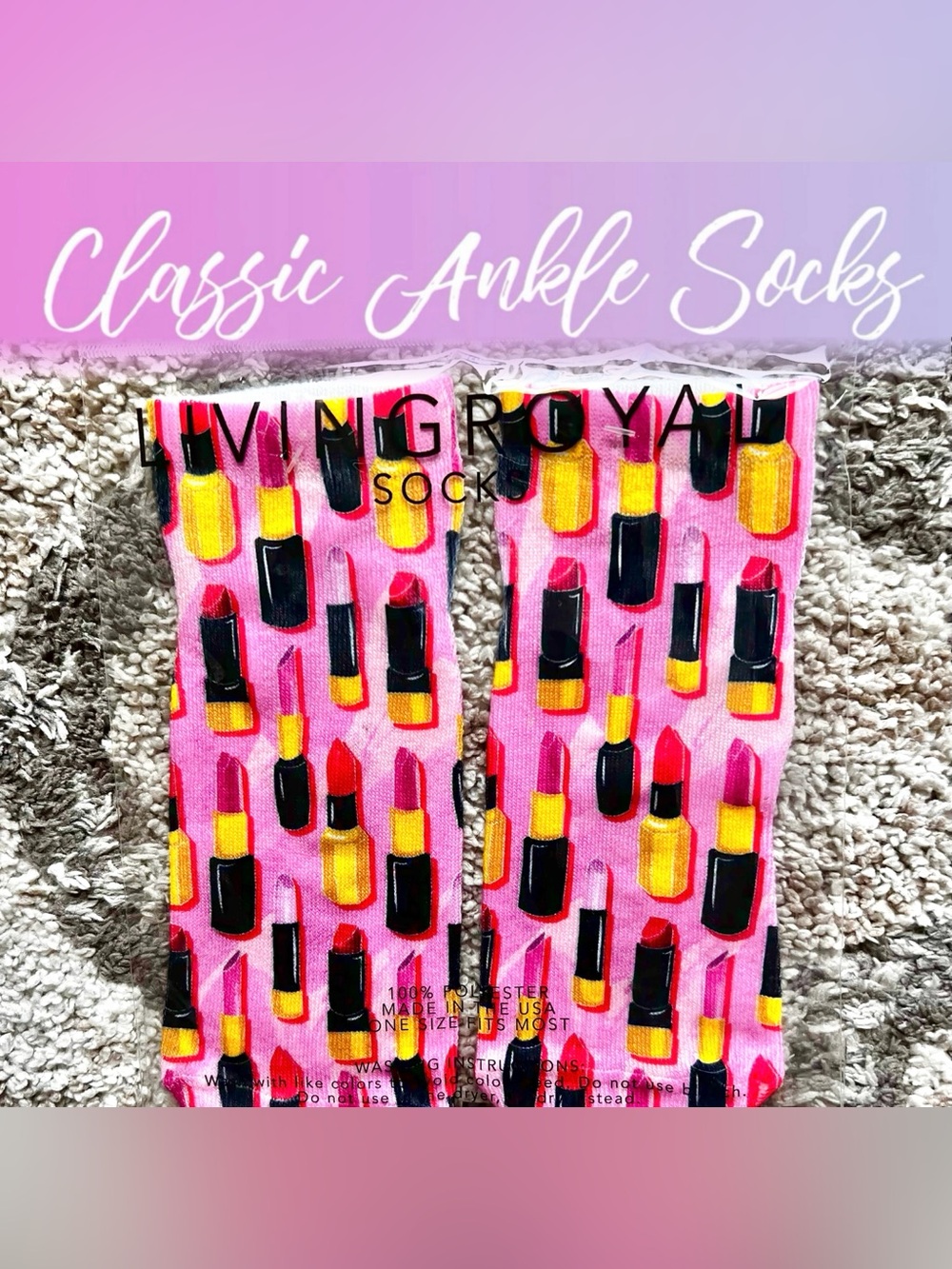 Living Royal Lipstick Print Ankle Socks | Rare Discontinued Beauty Fashion Socks